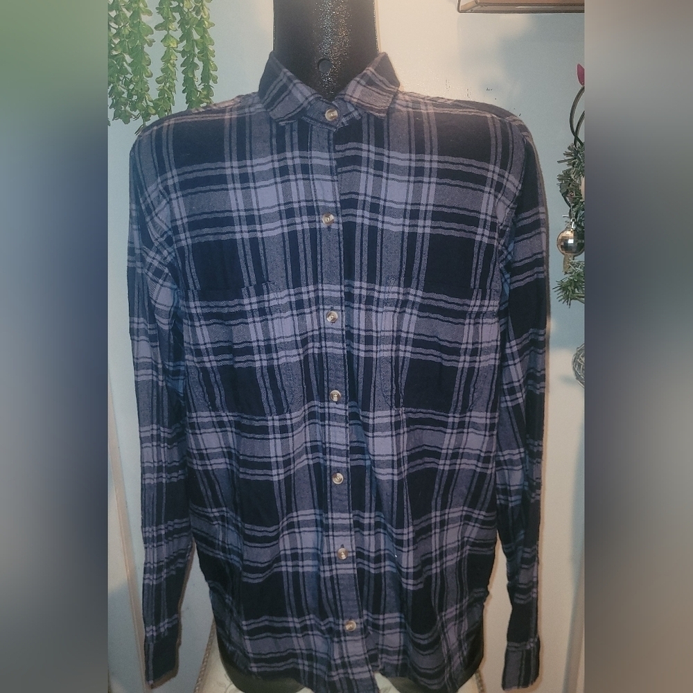 Abercrombie and Fitch Blue Plaid Shirt Size L